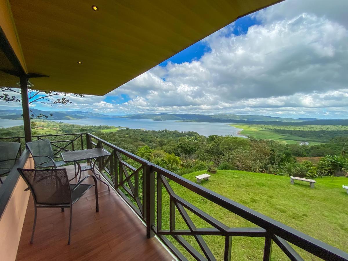 Retiro Del Lago Arenal Lodge El Castillo Luaran gambar