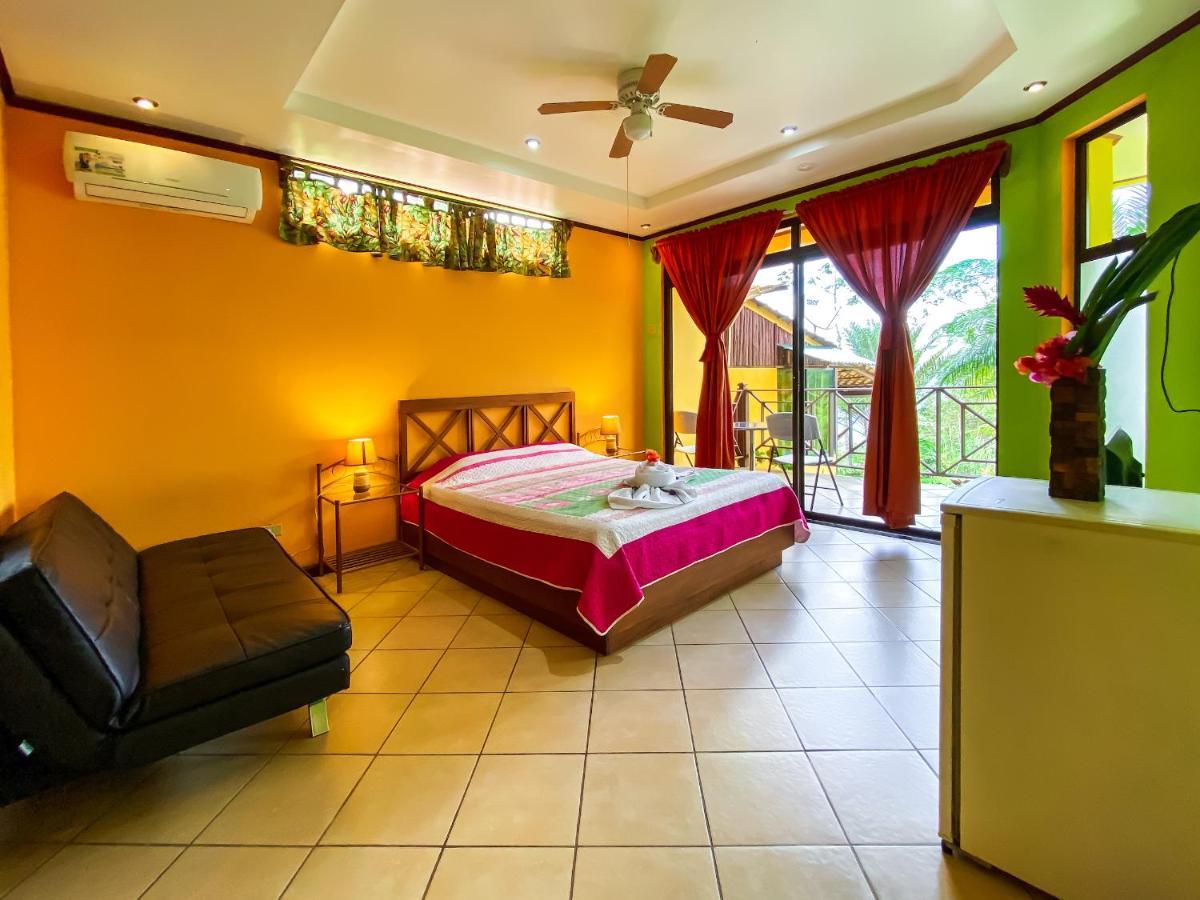 Retiro Del Lago Arenal Lodge El Castillo Luaran gambar