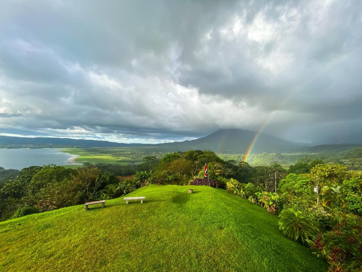 Retiro Del Lago Arenal Lodge El Castillo Luaran gambar